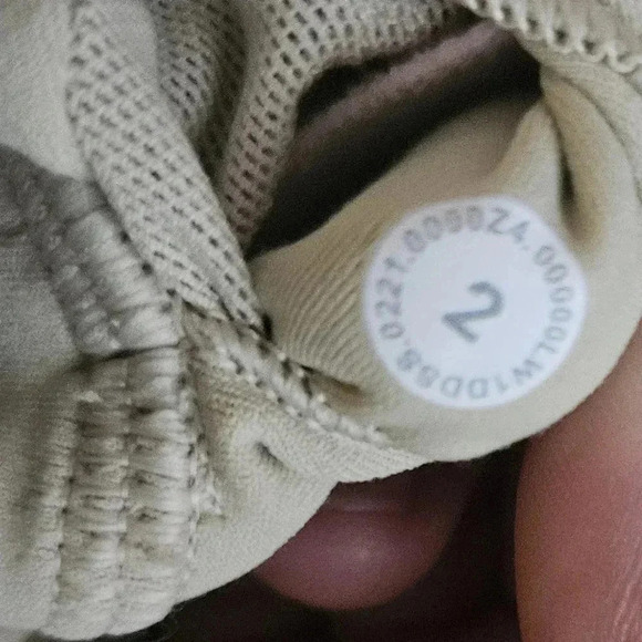 Lululemon Align Tank Top Sage Fern Sz 2  NWT Gym Athletic Sporty - Picture 3 of 6